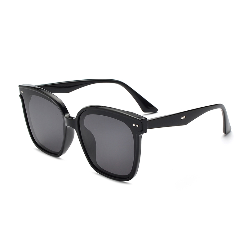 Occhiali da sole con logo personalizzato di marca all'ingrosso in stock