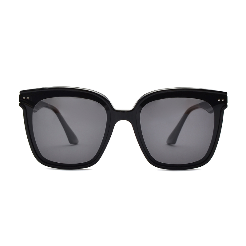 Occhiali da sole con logo personalizzato di marca all'ingrosso in stock